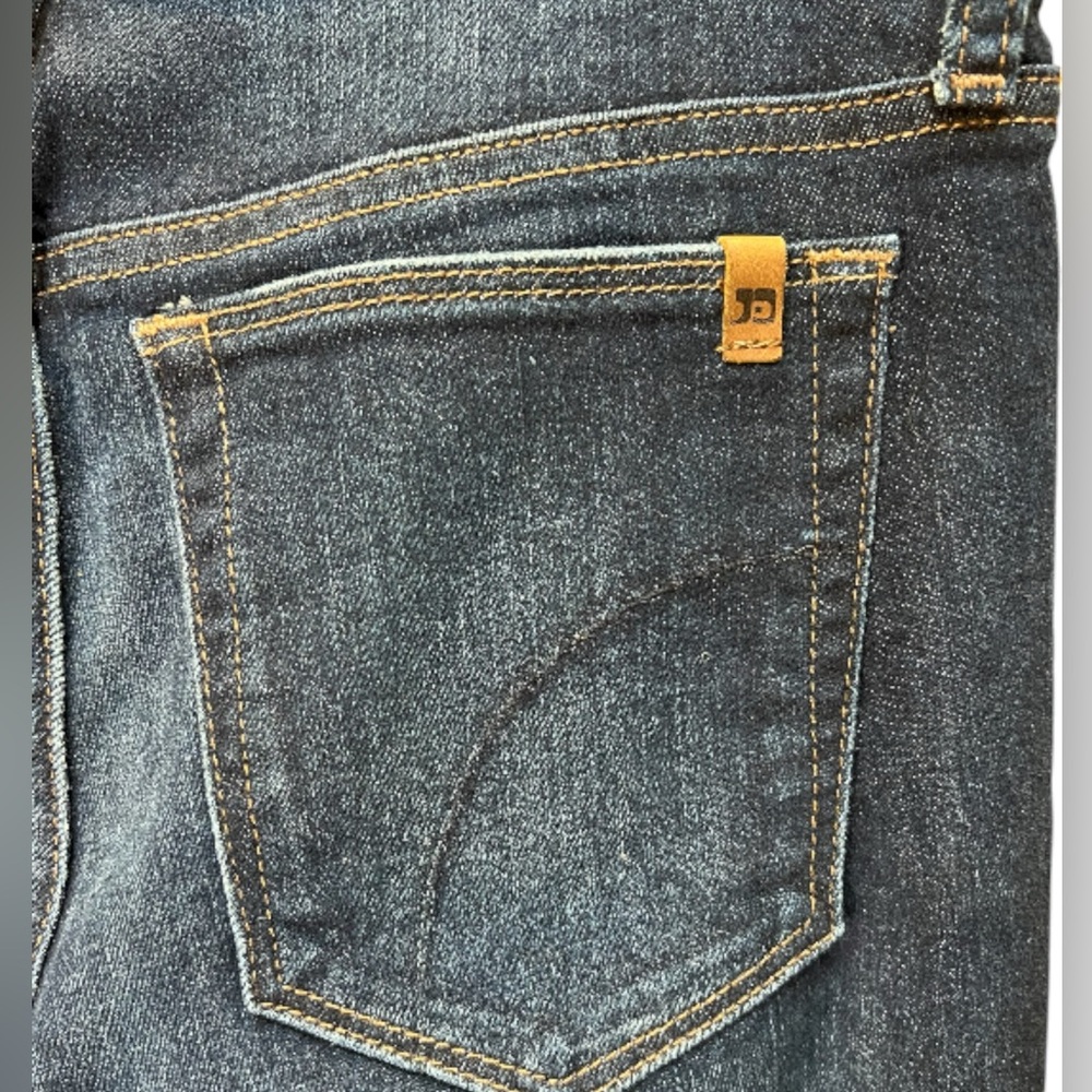 Joe's Jeans Cropped Cuffed - Picture 7 of 7